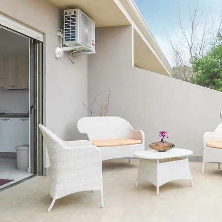 Two-bedroom In * Zambrone